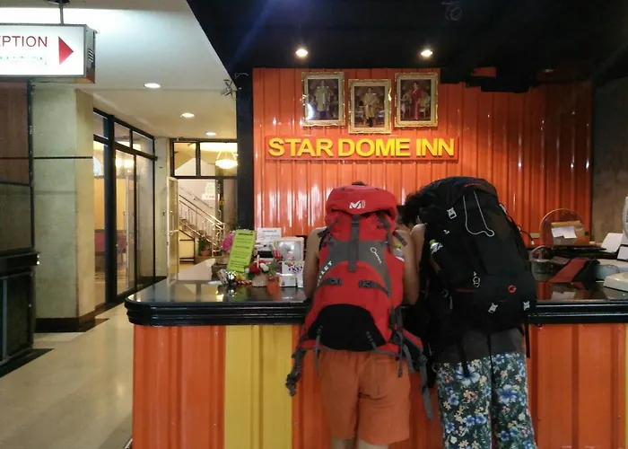Hotel económico Star Dome *